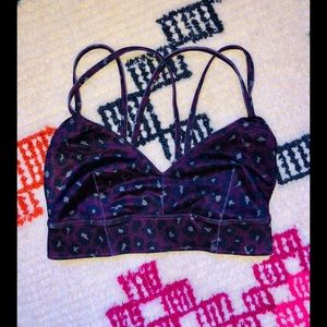 🚴🏻‍♀️ LABJOY CrissCross XS Sports Bra 🚴🏻‍♀️